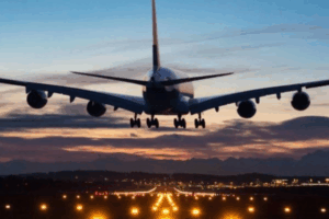 Líneas aéreas ajustan itinerarios y aumentan vuelos para mantener a Venezuela conectada