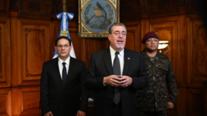 Guatemala declara estado de sitio por 30 días ante ola de violencia y asesinatos