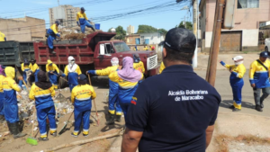 ¡Trabajo constante! IMA despeja la Cañada Lara de 150 toneladas de desechos