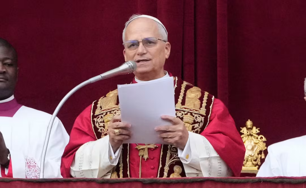 "El hombre es el camino de la Iglesia", la clave del Concilio Vaticano II que recupera el papa León XIV