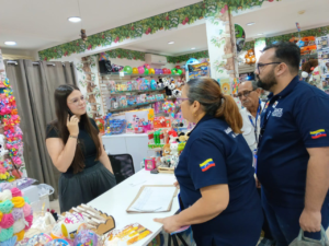 ¡Impulsando la economía! Alcaldía de Maracaibo lleva jornadas de asesoría tributaria a los centros comerciales