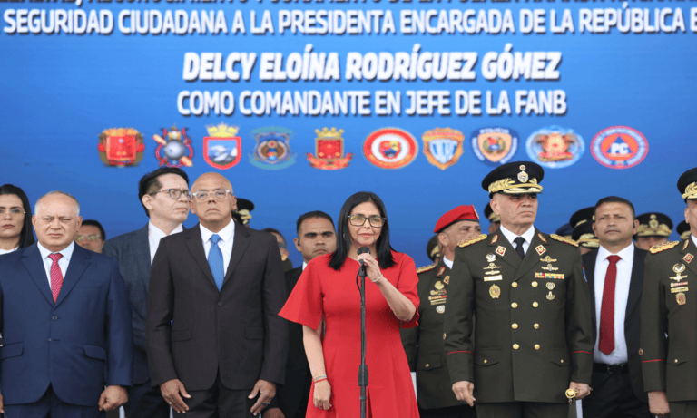 Delcy Rodríguez ordena diseñar nuevo Sistema Defensivo de la Nación en 100 días