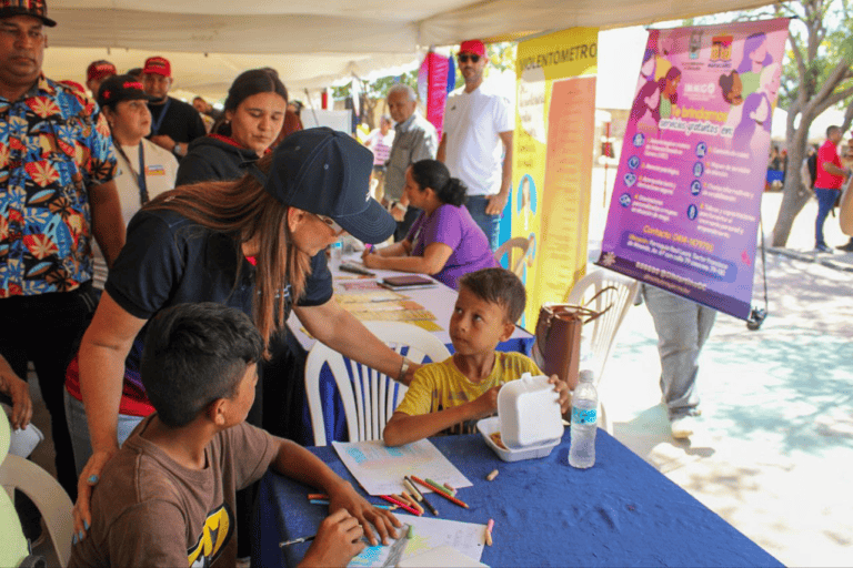 ¡18 años de abandono! Con jornada integral para niños en situación vulnerable, la Alcaldía inició recuperación del Centro Divino Niño