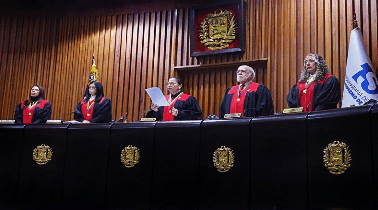 TSJ designa a Delcy Rodríguez como encargada de la presidencia de la República