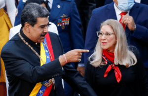 Nicolás Maduro y Cilia Flores llegan a Nueva York tras ser capturado por EEUU