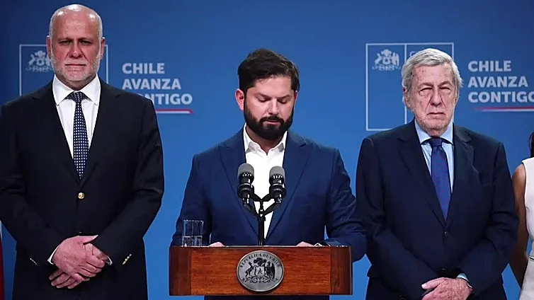 Boric: «Hoy es Venezuela, mañana puede ser cualquier otro país»