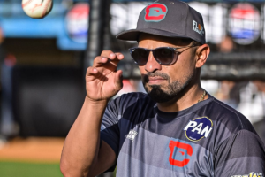 César Izturis será el entrenador de Magallanes como representante de Venezuela en la Serie de las Américas Gran Caracas 2026