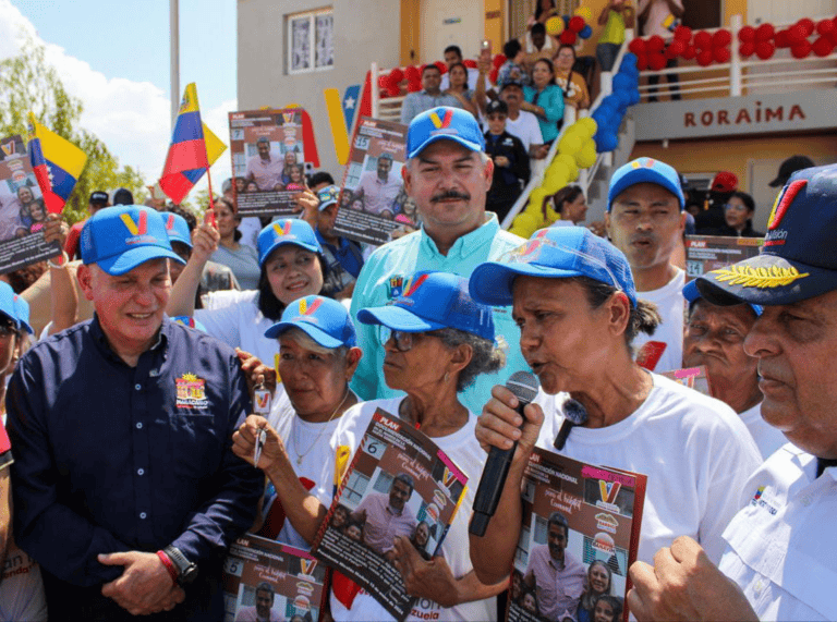 ¡Urbanismo Corazón de mi Patria! Di Martino: “Lucha y constancia hizo posible que nuestro pueblo construyera sus casas”