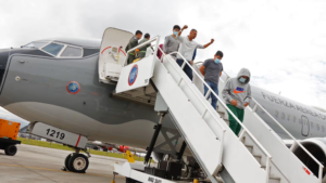 Colombianos deportados de EEUU llegan a su país