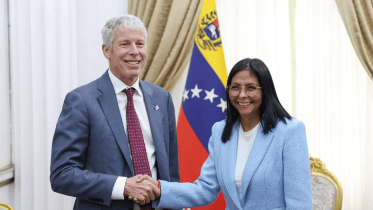 Delcy Rodríguez recibió en Miraflores al Secretario de Energía de EEUU