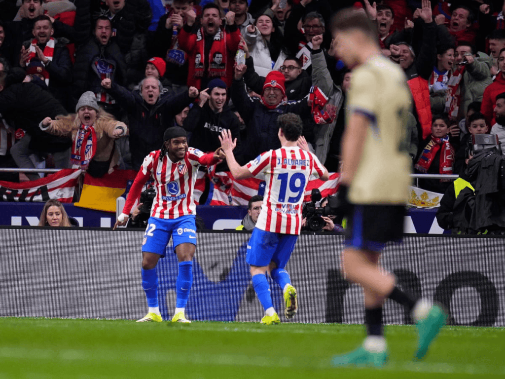 En la Copa del Rey El Atlético de Madrid humilla al Barcelona en un duelo histórico
