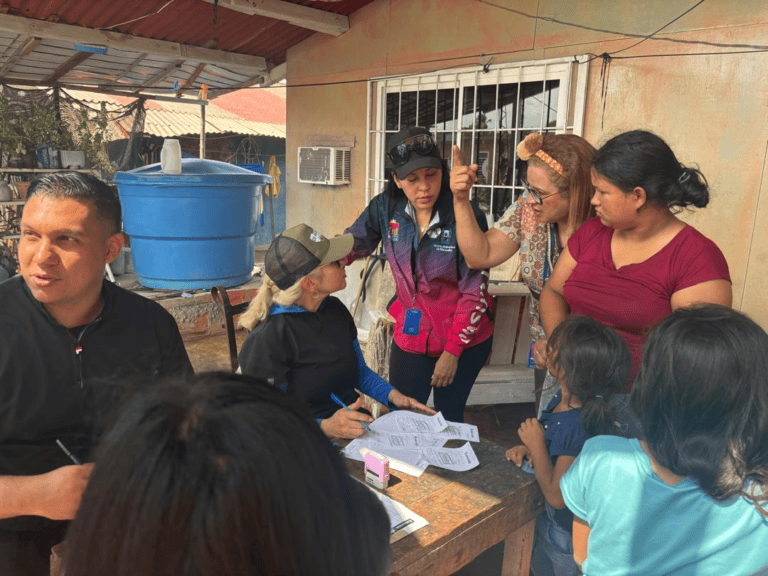¡Alcaldía Bolivariana de Maracaibo! Jornada de atención médica incluyó toda la población palafítica de Santa Rosa