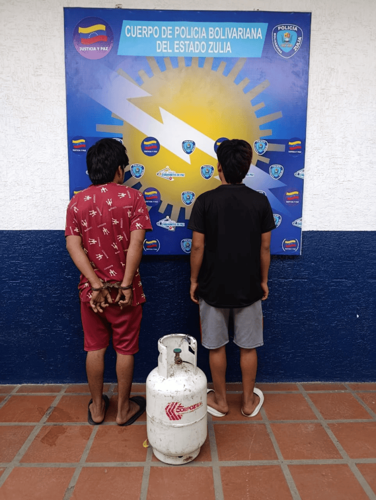 Cpbez arrestó a un par de delincuentes por hurto en el oeste de Maracaibo