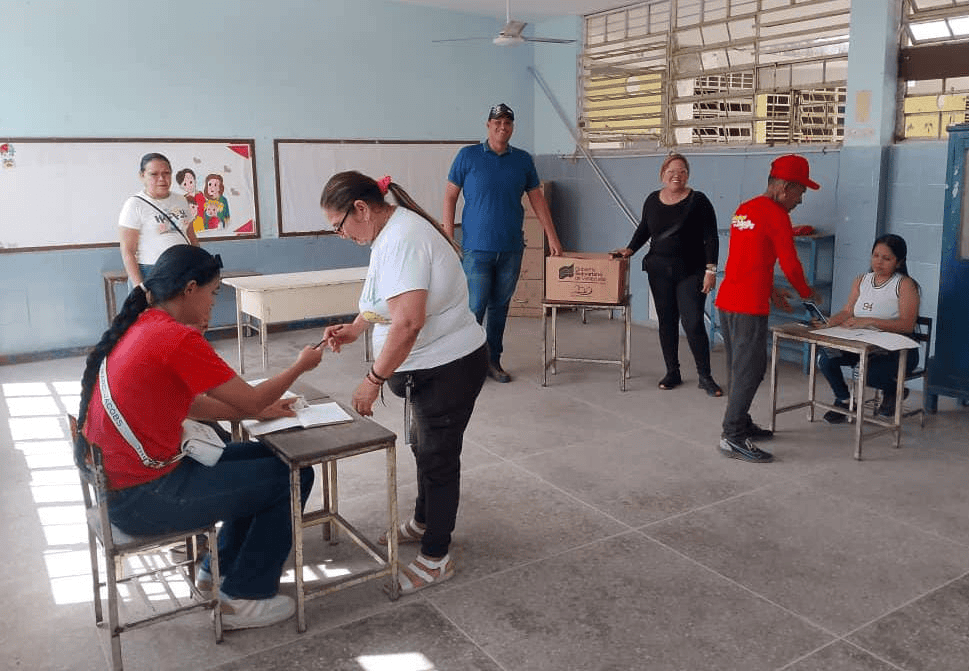 ¡En las 18 parroquias de Maracaibo! Con éxito se realizó simulacro previo a la Consulta Nacional Popular 2026