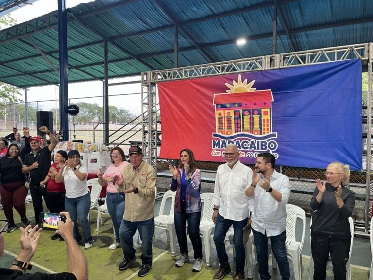 Di Martino ha revitalizado cada comuna de Maracaibo