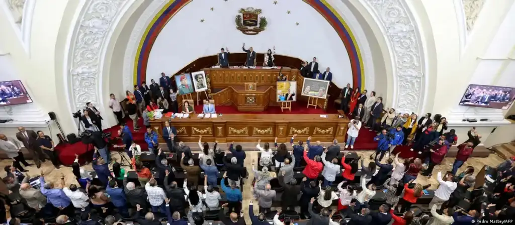 Aprobada en primera discusión la Ley de Minas