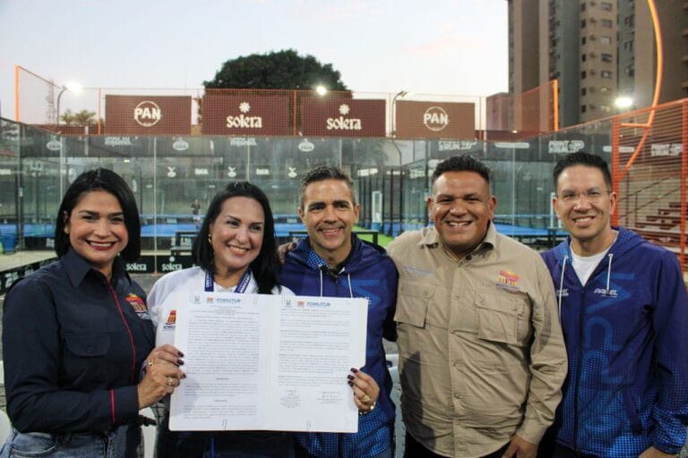 Convenio de Alcaldía y Pádel Maracaibo incluye a Circuitos comunales y unidades educativas