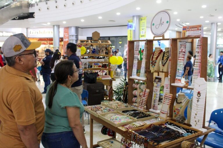 Alcaldía de Maracaibo abre espacios para ferias artesanales