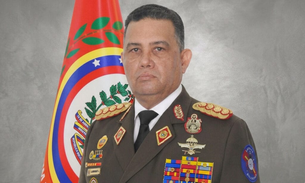 Venezuela tiene nuevo ministro para la Defensa
