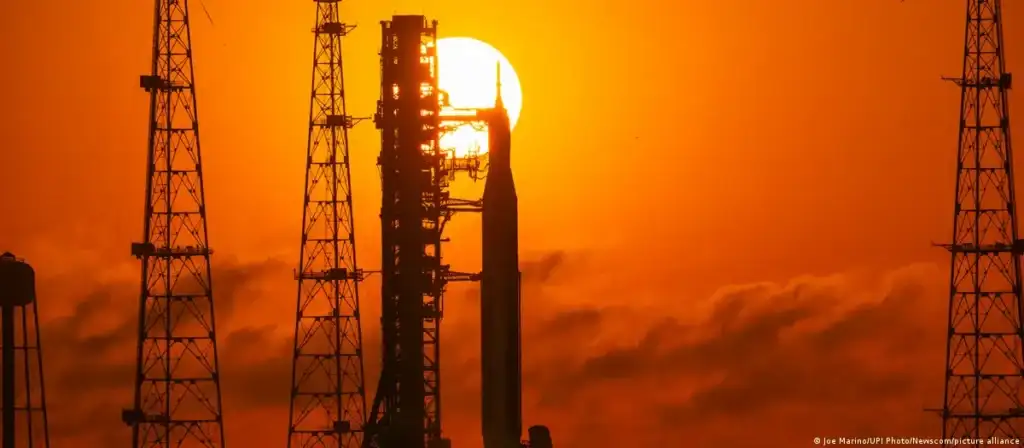 La NASA dice estar lista para lanzamiento lunar