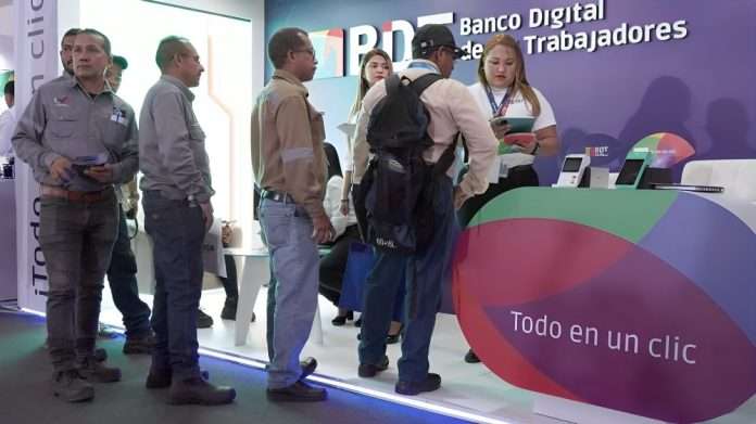 Mujer que estafó usando nombre de un Ministro fue capturada