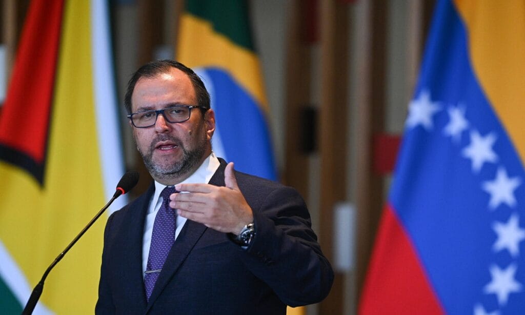 Canciller Gil: La OEA carece de competencia para pronunciarse sobre asuntos de Venezuela