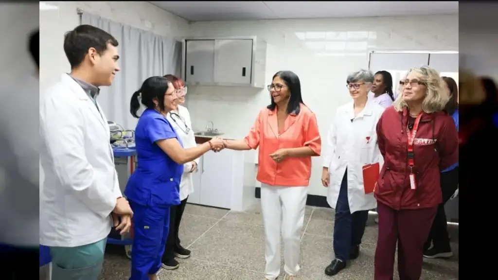 Sistema de Salud Público debe responder a una sola necesidad: "El Plan de Salud y Vida 2026"