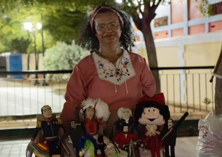 Soraima Luzardo: “Muñecas de trapo tejen vínculos de amor por generaciones”