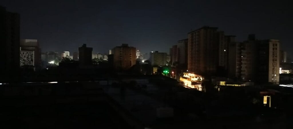 El Zulia amaneció con lluvia y sin electricidad