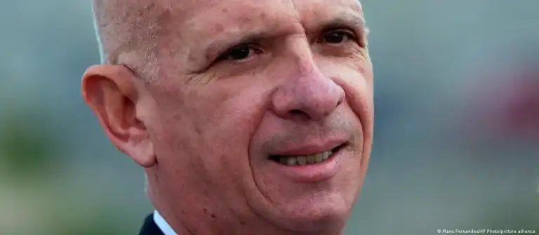 EEUU posterga sentencia de "El Pollo" Carvajal