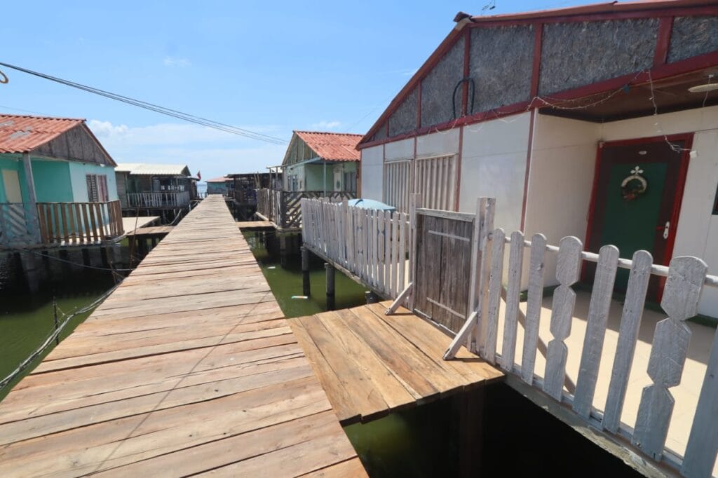 Palafitos de Santa Rosa de Agua seguirán recibiendo atención de la Alcaldía