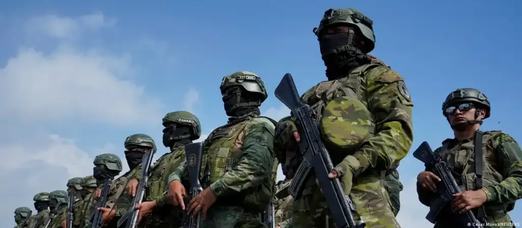 Ecuador decreta toque de queda nocturno