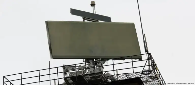 ¡Colombia! Hombres armados atacaron el radar de Santana