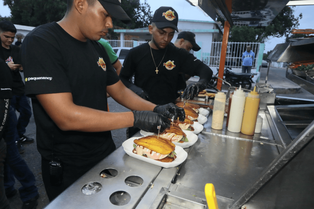 ¡Iniciativa de la Alcaldía de Maracaibo! Ruta gastronómica del Patacón apoya a los emprendedores