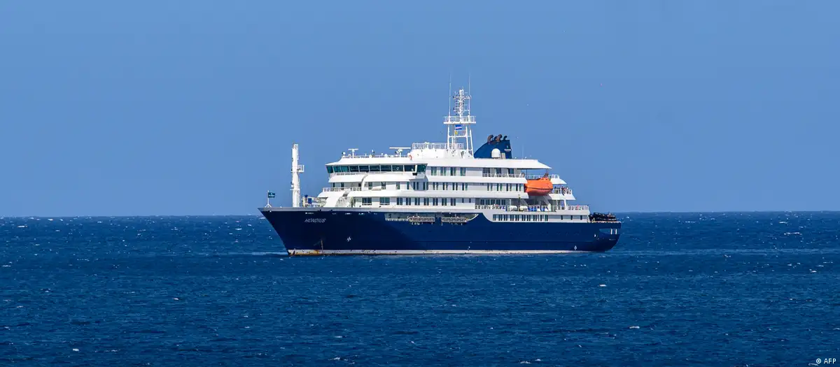 OMS confirma dos casos de hantavirus en crucero anclado en Cabo Verde