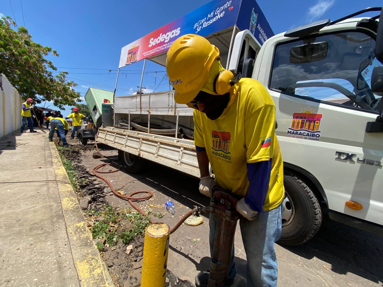 Alcaldía de Maracaibo restituye servicio de gas a la comunidad Estrella del Valle de la parroquia Francisco E. Bustamante