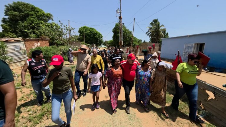 Alcalde de Mara Edgar Labarca, acompaña la entrega de proyecto de red de gas para beneficiar a 180 familias en Ricaurte