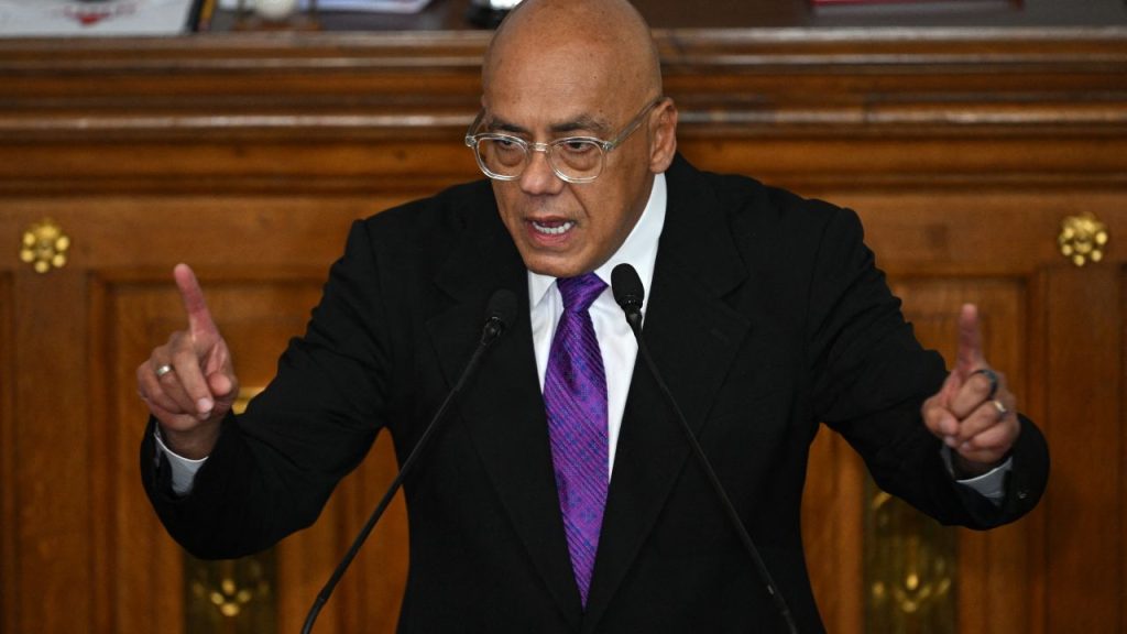 Jorge Rodríguez: 300 personas serán puestas en libertad