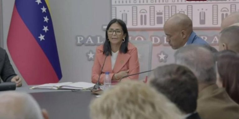 Héctor Rodríguez es comisionado para la restructuración y reingeniería del Gobierno