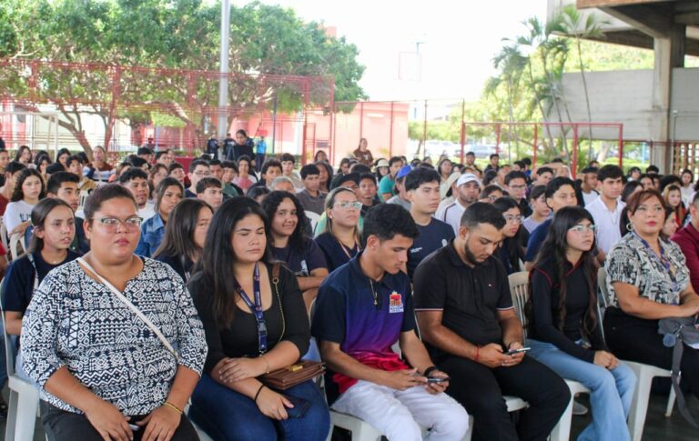 ¡Alianza Alcaldía de Maracaibo-URBE! Más de 250 jóvenes se formarán en cursos de formación académica en URBE