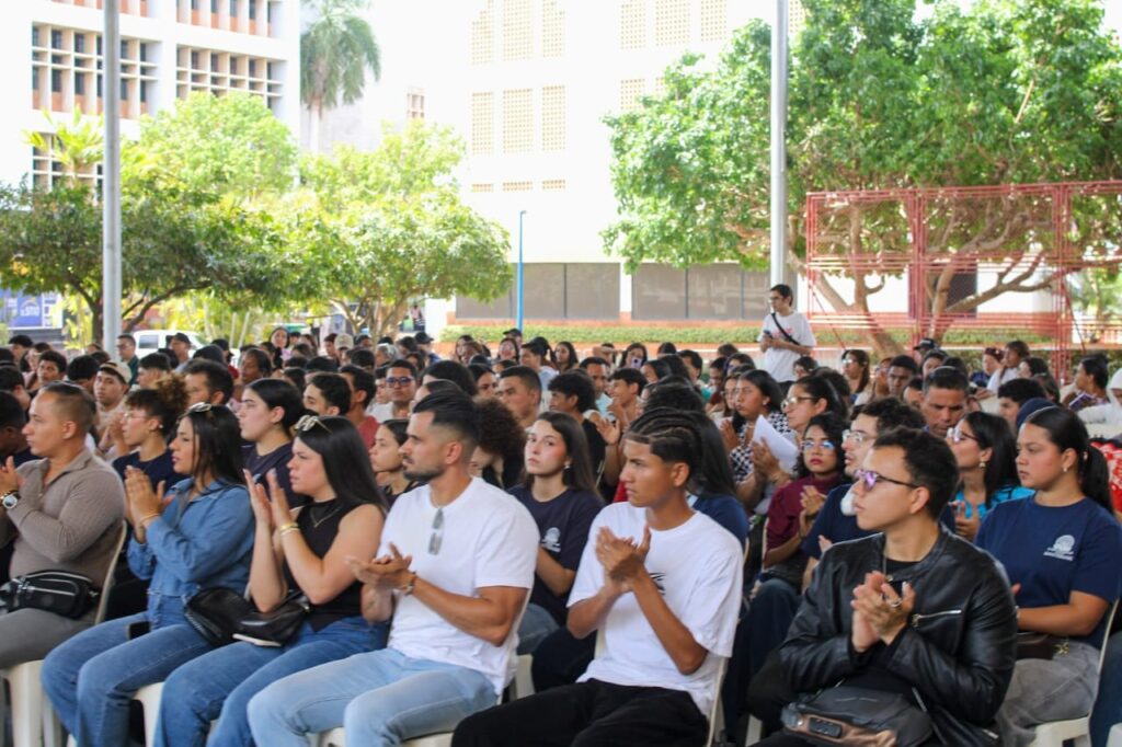 ¡Cursos gratuitos! Jóvenes agradecen oportunidad de formación brindada por la alianza Alcaldía de Maracaibo–URBE