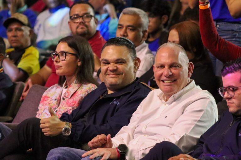 ¡1era eliminatorias! Alcalde Di Martino: "Festival infantil-juvenil de gaitas refleja el amor por Maracaibo"