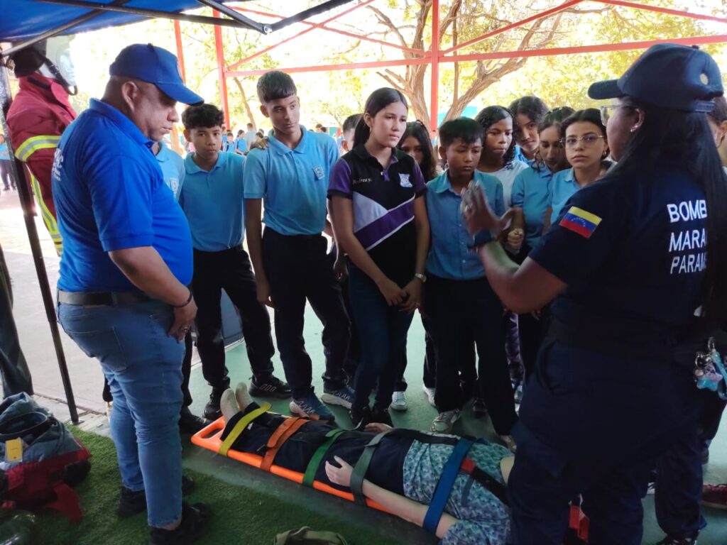 ‎¡Impulsando la cultura preventiva! Más de 850 jóvenes se capacitaron en seguridad y primeros auxilios