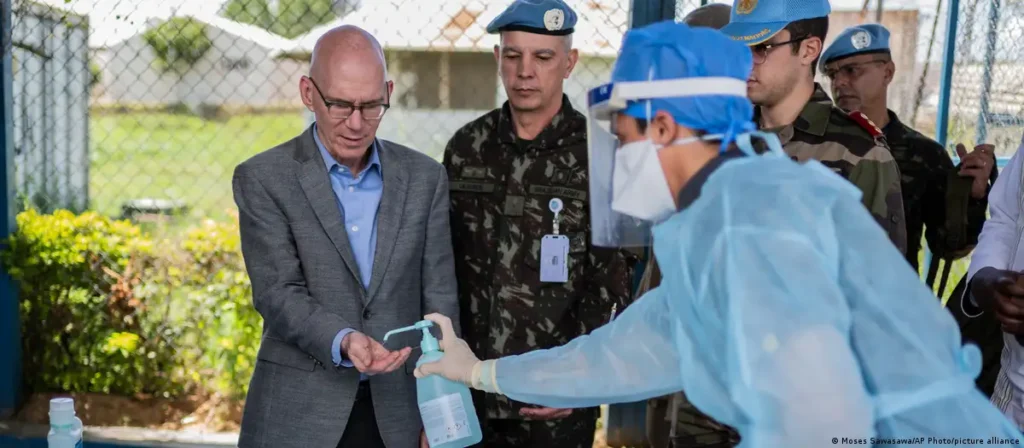 ÉBOLA: OMS ratifica emergencia de salud pública de alcance internacional