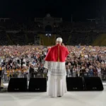 Papa León XIV reúne 40.000 personas en la vigilia de Barcelona