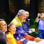 Gobernador Caldera entrega Becas Jesús Enrique Lossada a 1.000 estudiantes de universidades públicas del Zulia