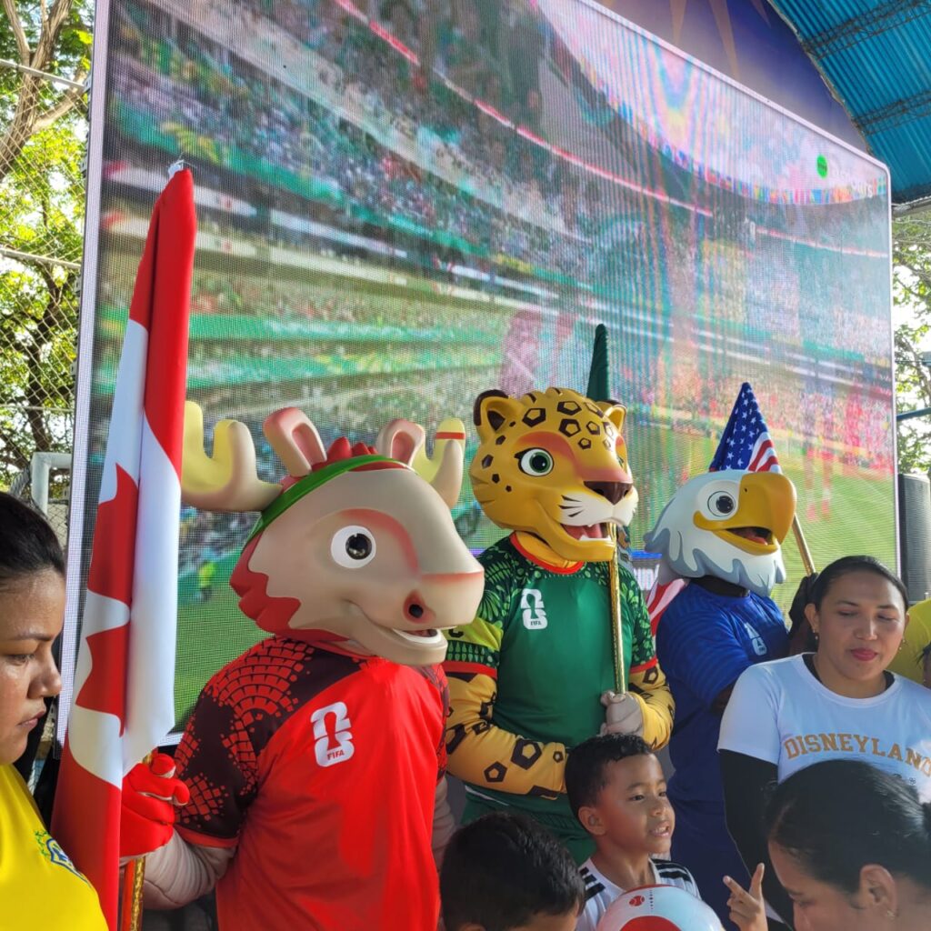 ¡Deporte, mascotas, música, regalos! Complejo Patria Joven: La fiesta del fútbol más cerca de la gente