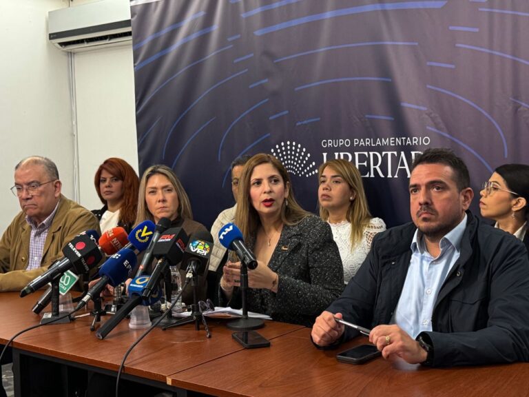Nora Bracho al Ministro de Energía: "Toda Venezuela sufre la desidia eléctrica, pero el Zulia vive una política inhumana"
