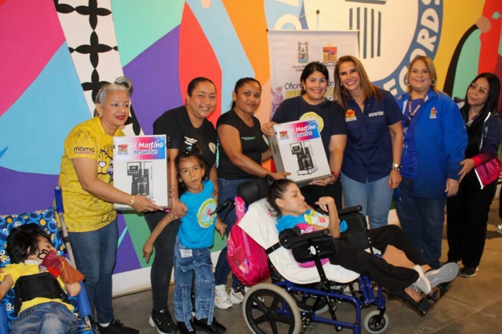 ¡Por una Maracaibo más inclusiva! Alcaldía de Maracaibo entregó ayudas humanas a 57 niños y niñas con hidrocefalia, microcefalia y espina bífida