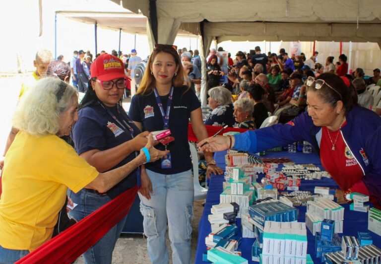 ¡Dignificación y bienestar para los trabajadores! Más de 400 pensionados atendidos en tercera jornada integral de la Alcaldía de Maracaibo